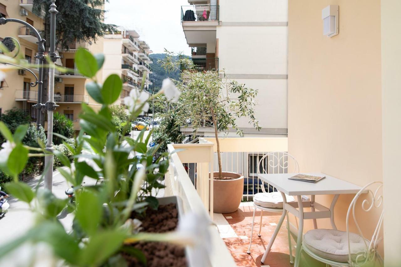 Appartement Madimà à Sorrente Extérieur photo