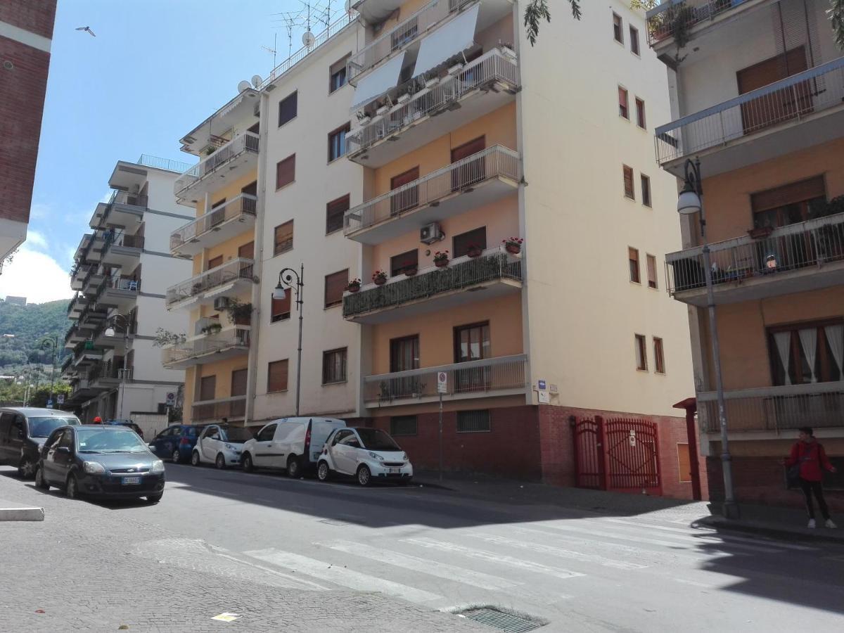 Appartement Madimà à Sorrente Extérieur photo